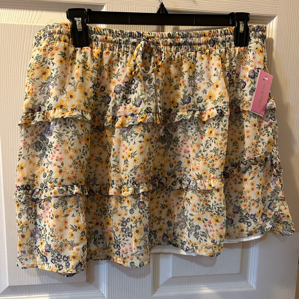 Riley & Rae XL Yellow & Ivory Floral Mini Skirt NWT New Ivory Elastic Waist NWT